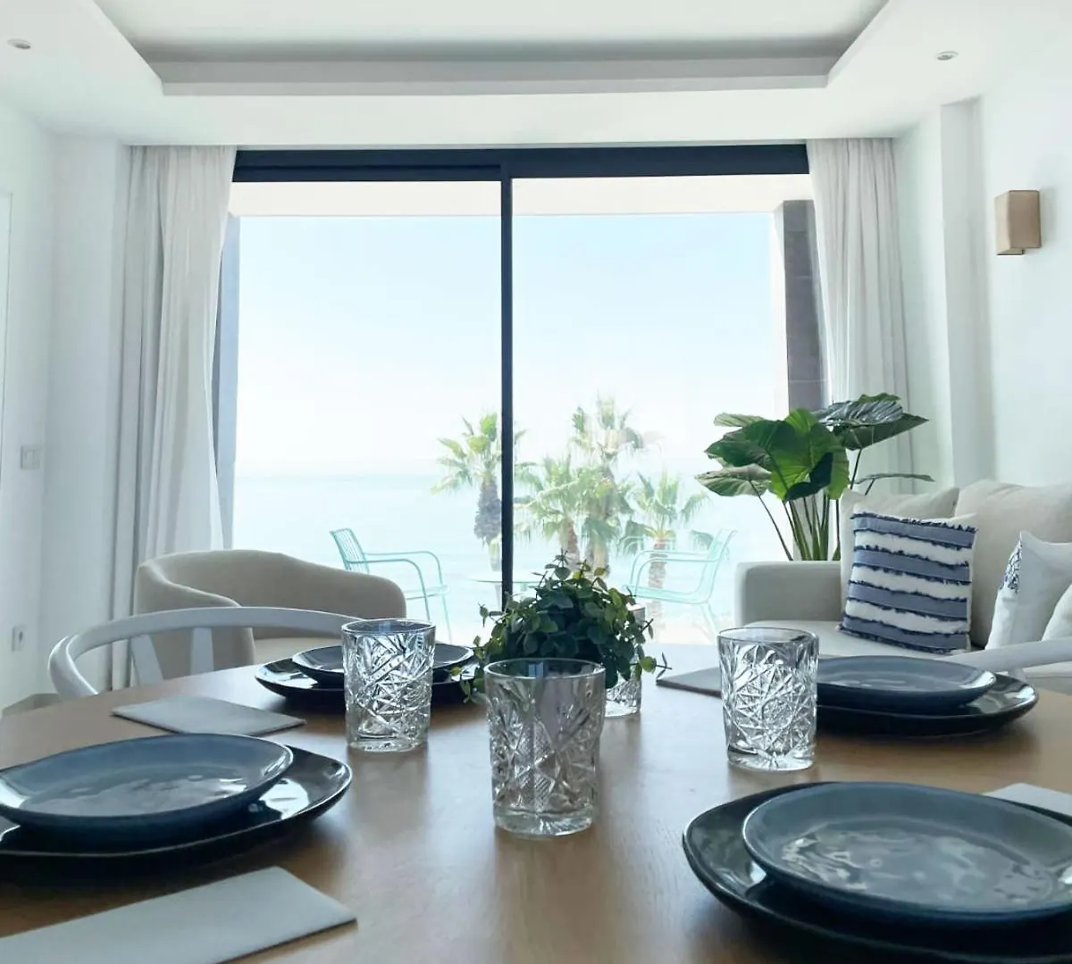 Apartamento Laviu 2B By Croma Estepona 0*,